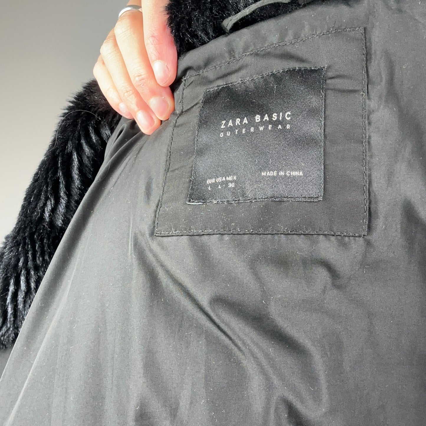 Schwarze Pufferjacke | Bern