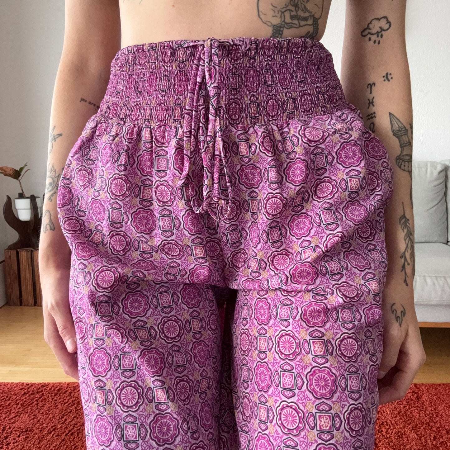 Rosa Hose
