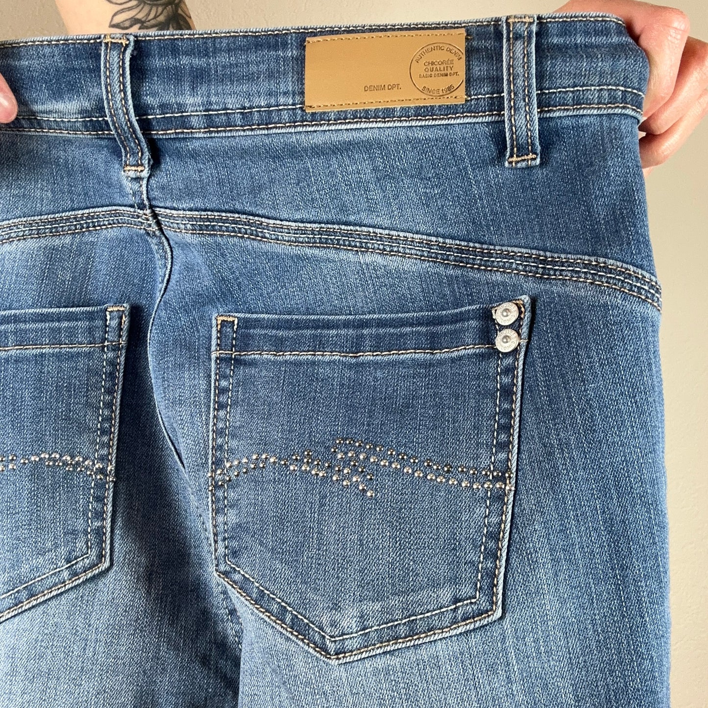 Y2K Blue Capri Jeans with cute beads