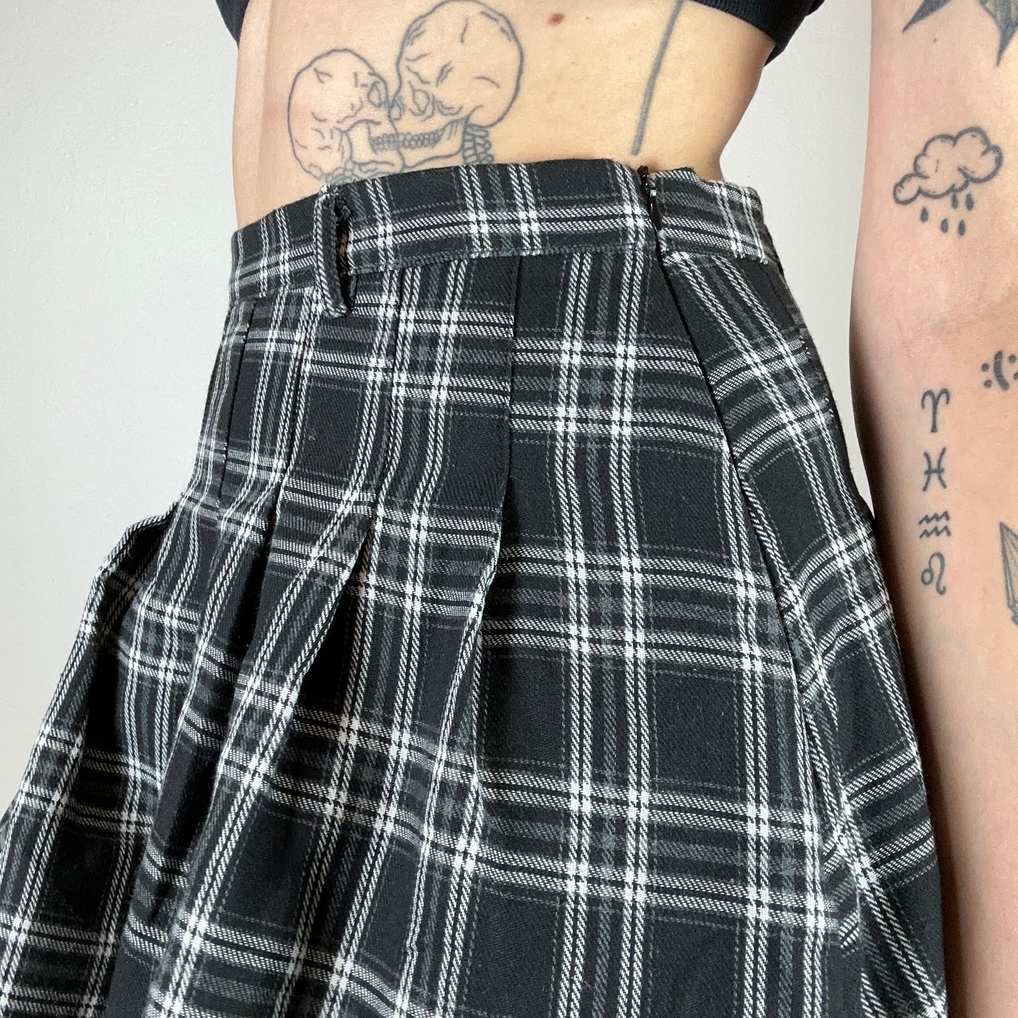 Black and White Skirt | Bern