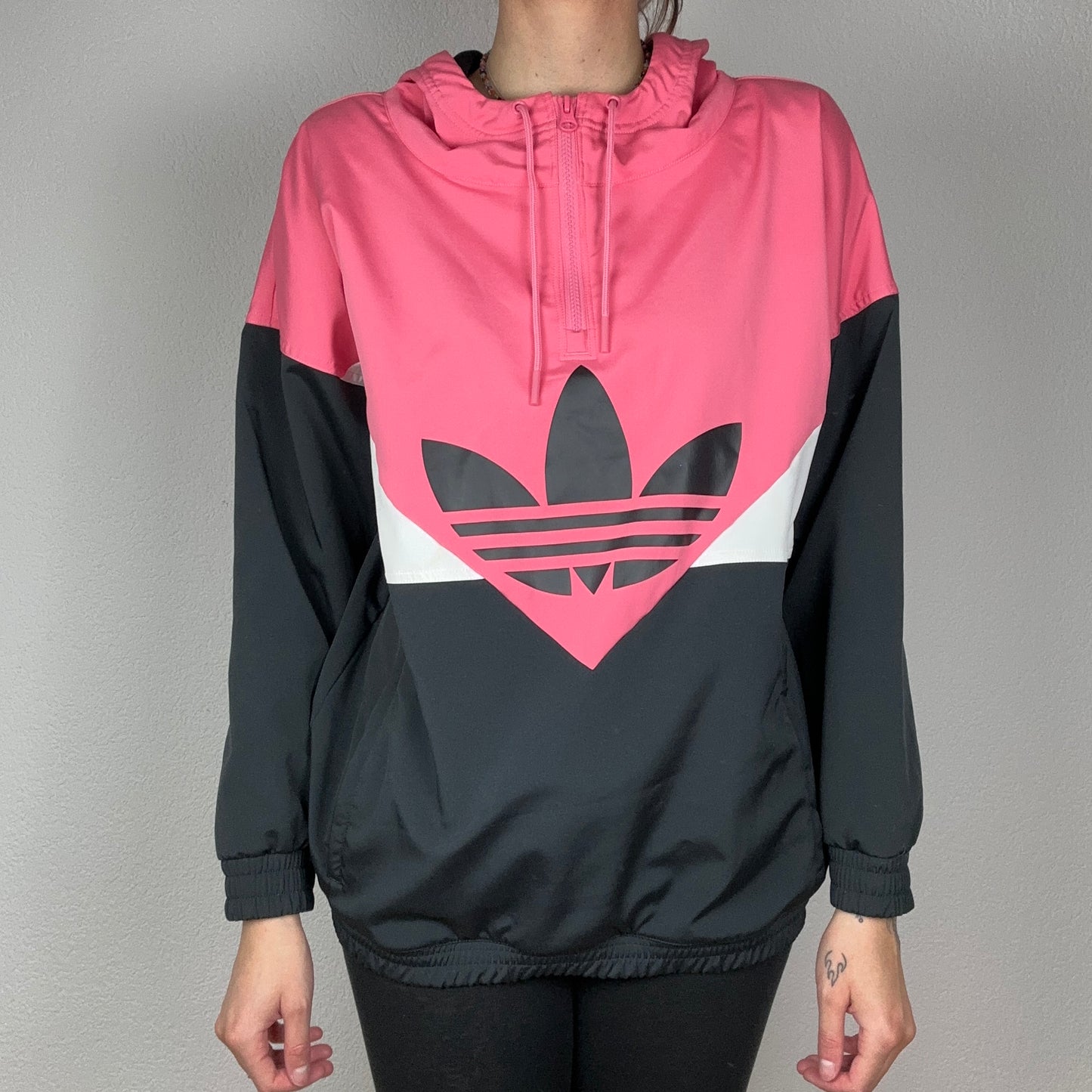 Veste Adidas rose, noire et blanche | Bern