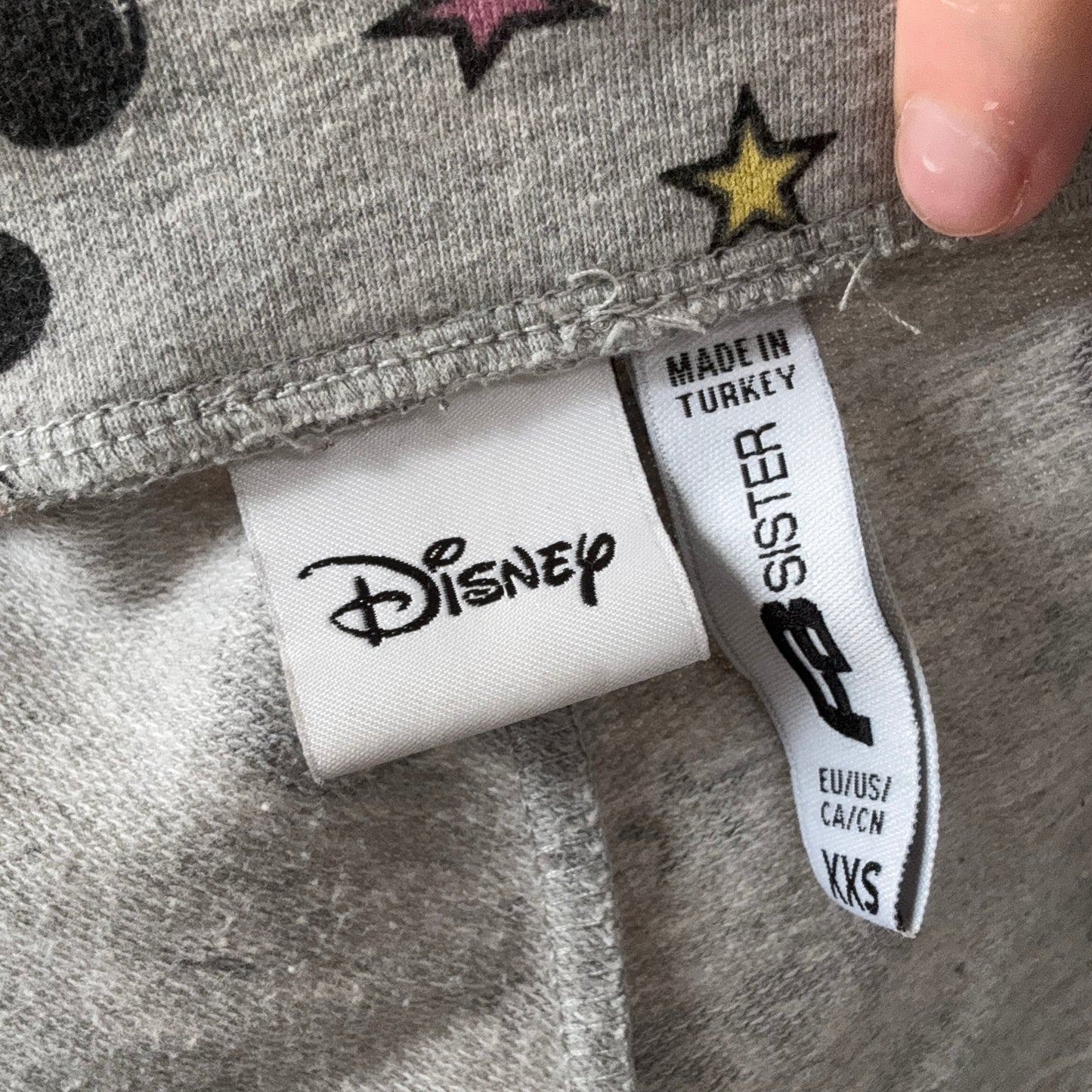 Shorts gris Disney avec motif Mickey Mouse
