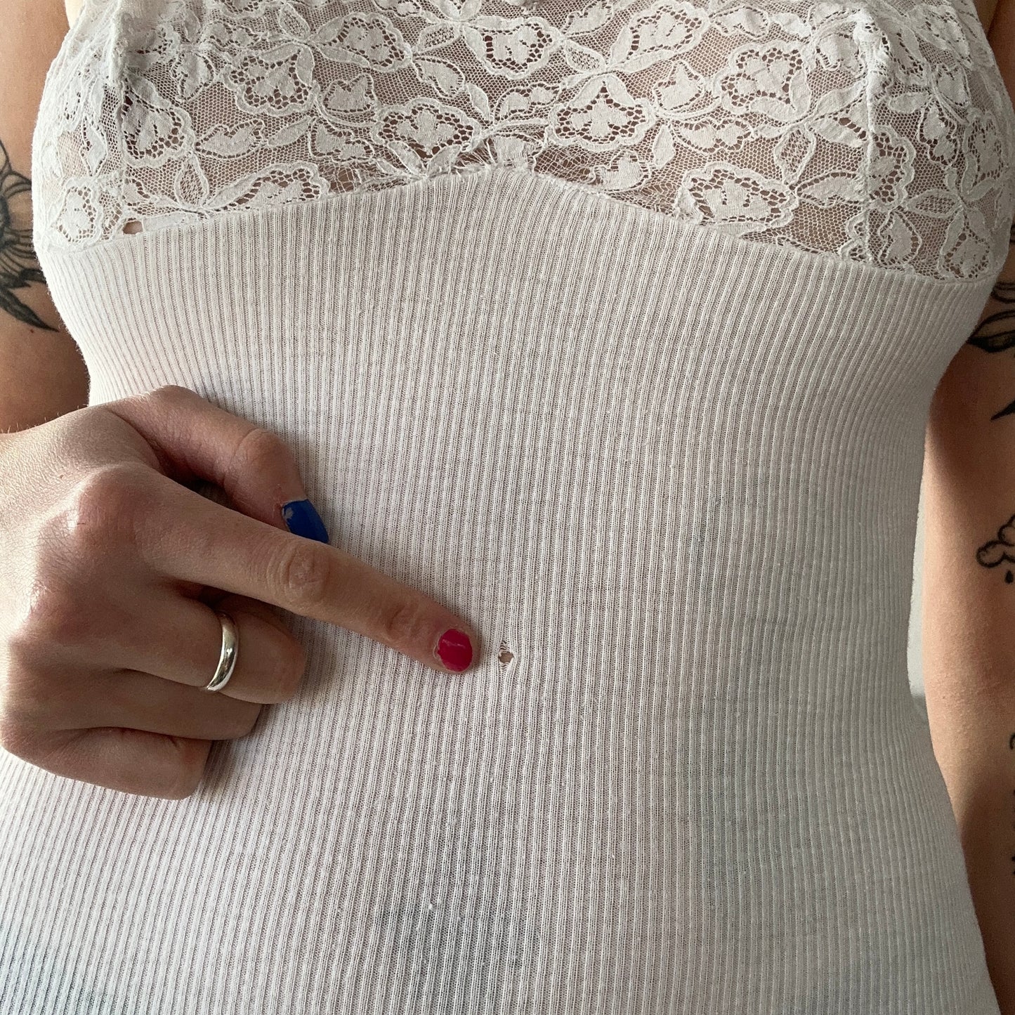 Vintage White Top | Bern