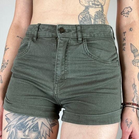 Green Shorts | Bern