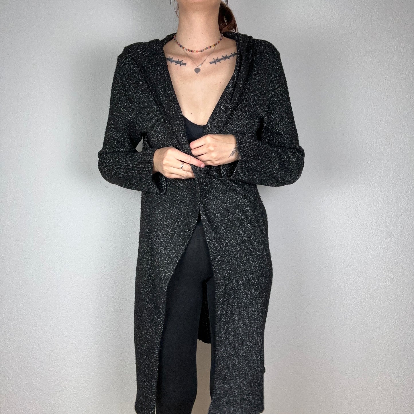 Cardigan noir à capuche | Berne