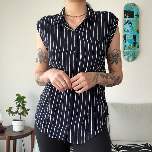 Black Top with White stripes | Bern