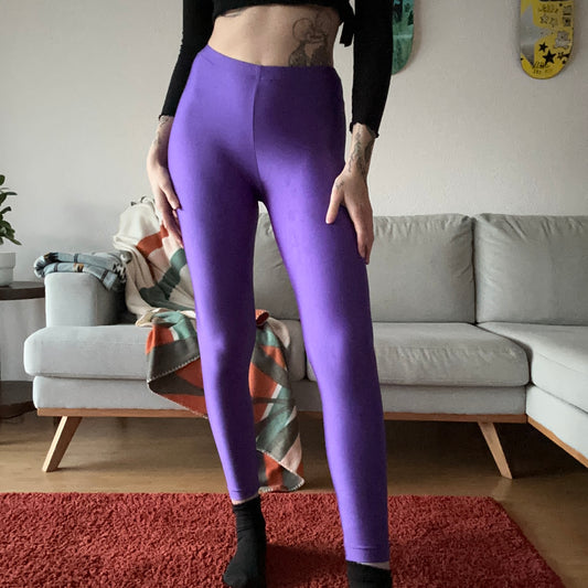 Purple shiny Leggings