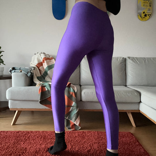 Purple shiny Leggings