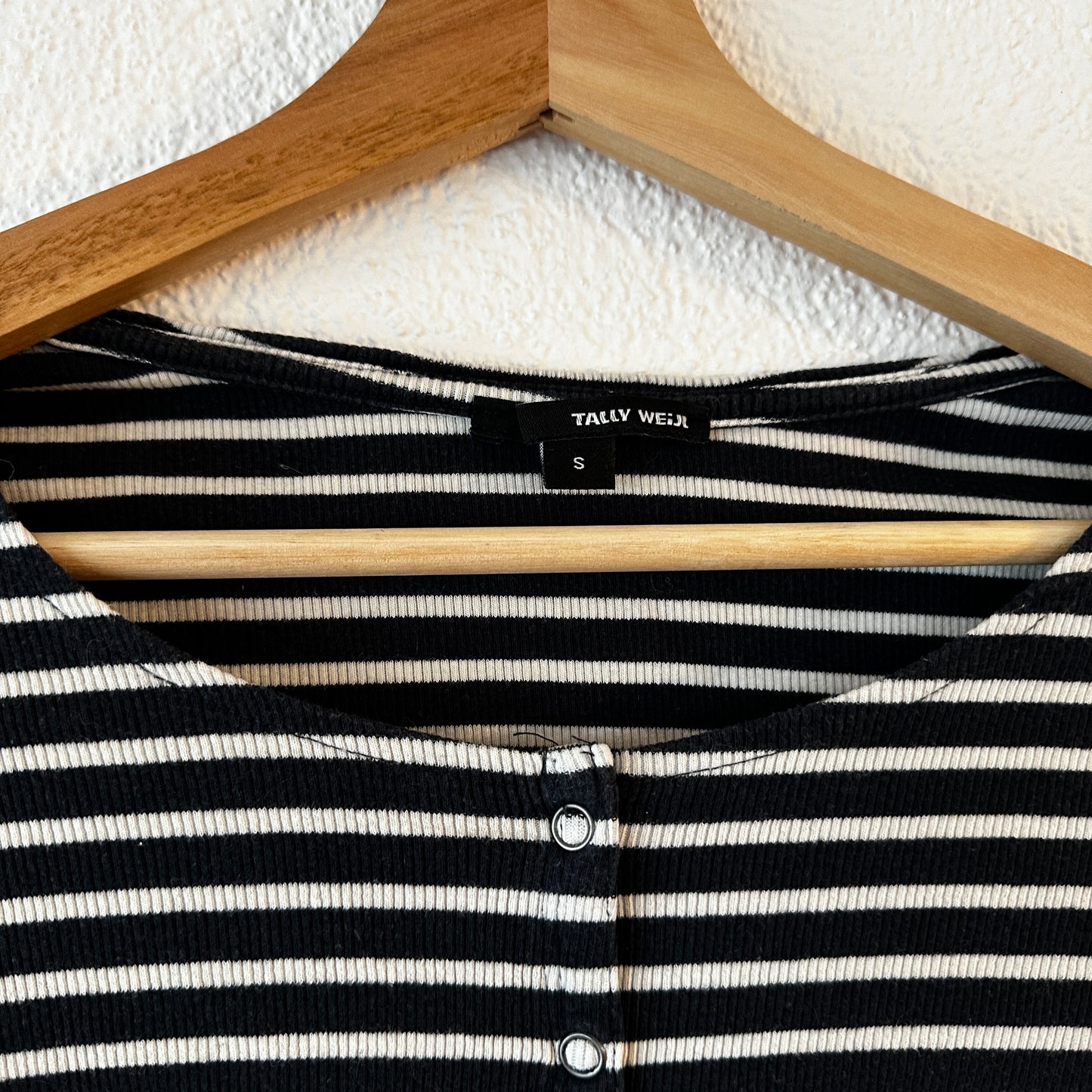 Black and white striped Longsleeve