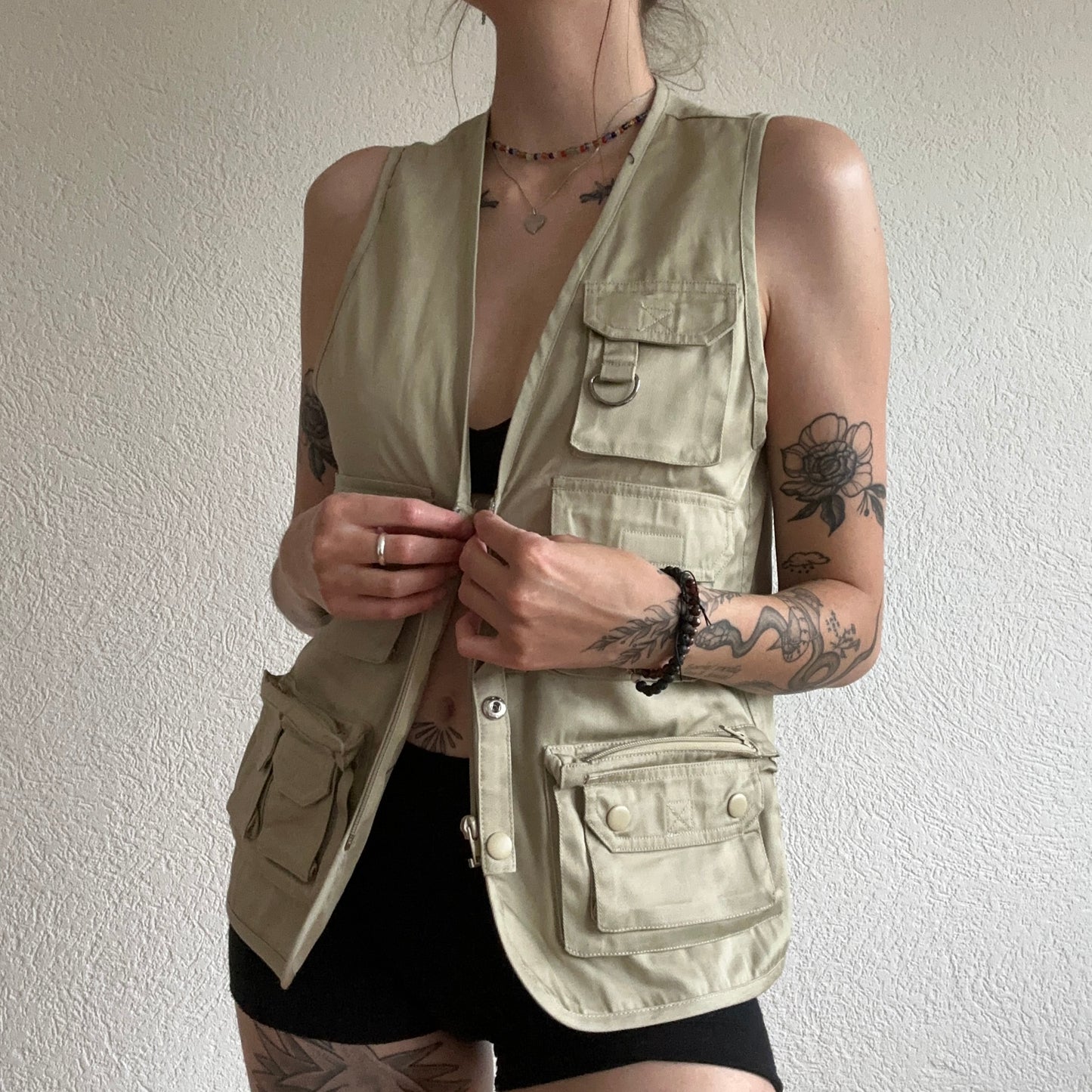 Beige Vest | Bern