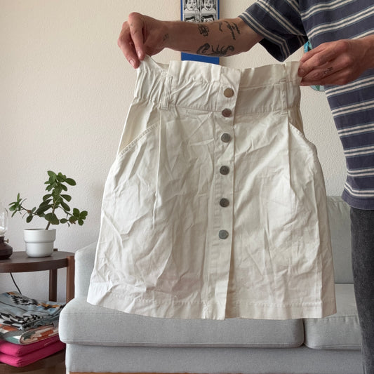 White Skirt | Bern