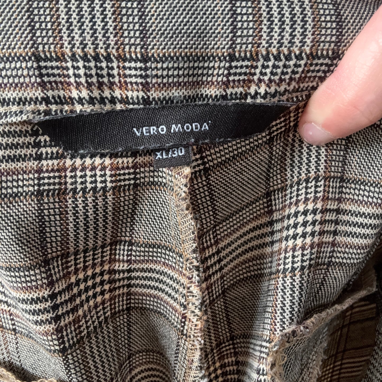 Beige Pants with brown and beige stripes | Bern