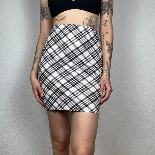 White Skirt with red and black stripes | Bern