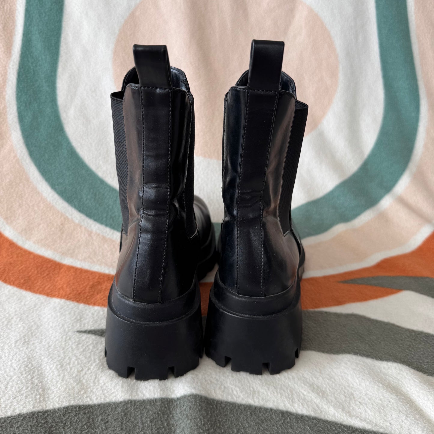 Black Boots