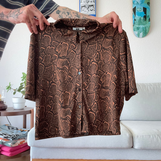Braunes Hemd / Bluse mit schwarzem Muster