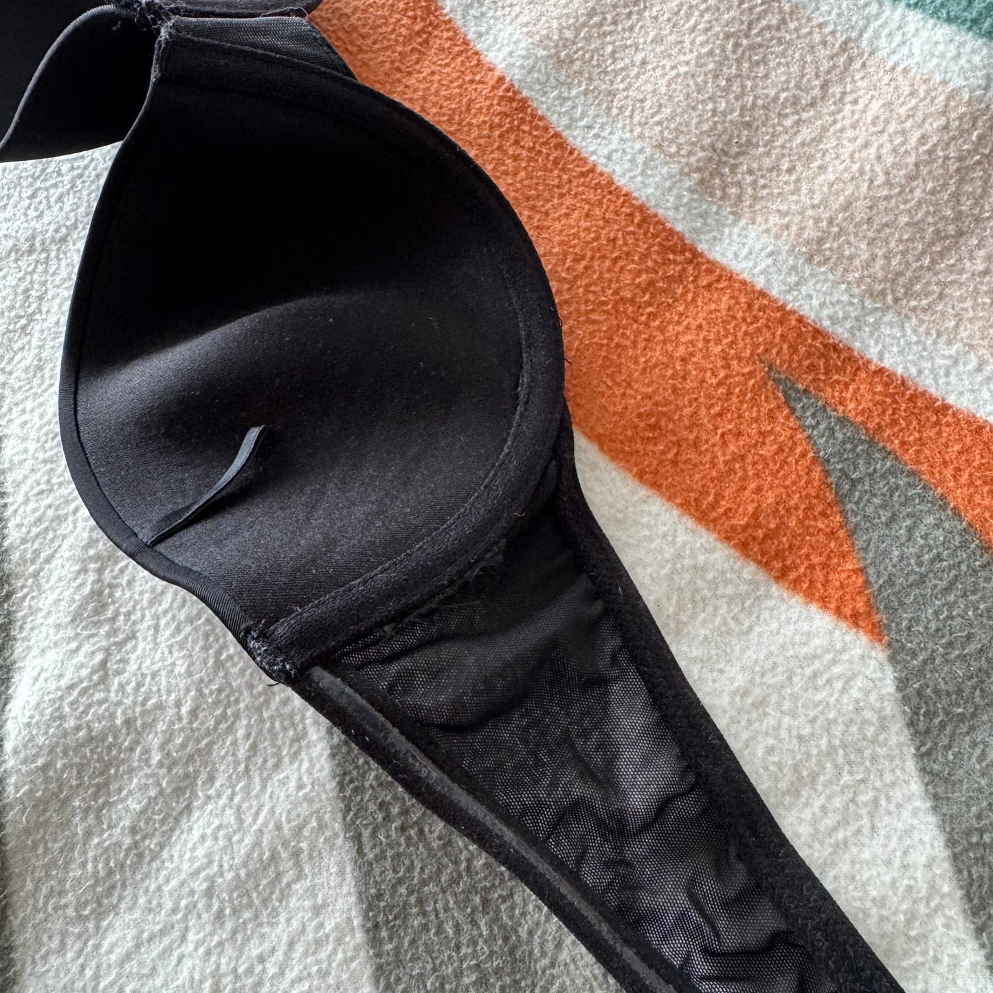 Black Strapless Bra