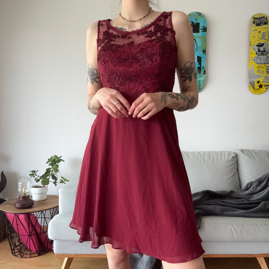 Red Dress | Bern