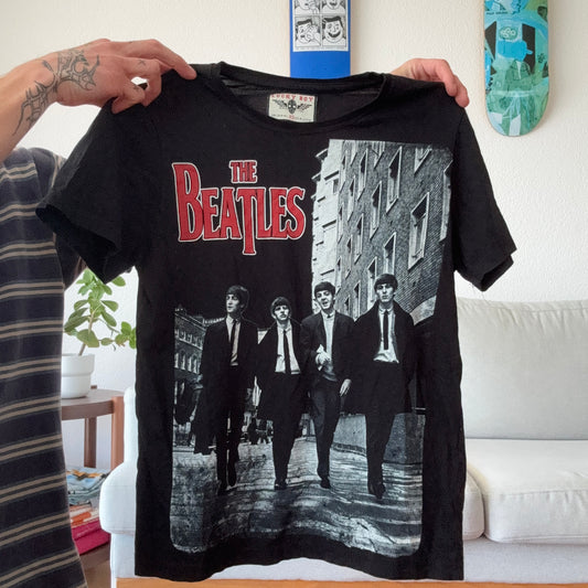 Schwarzes Beatles-Shirt