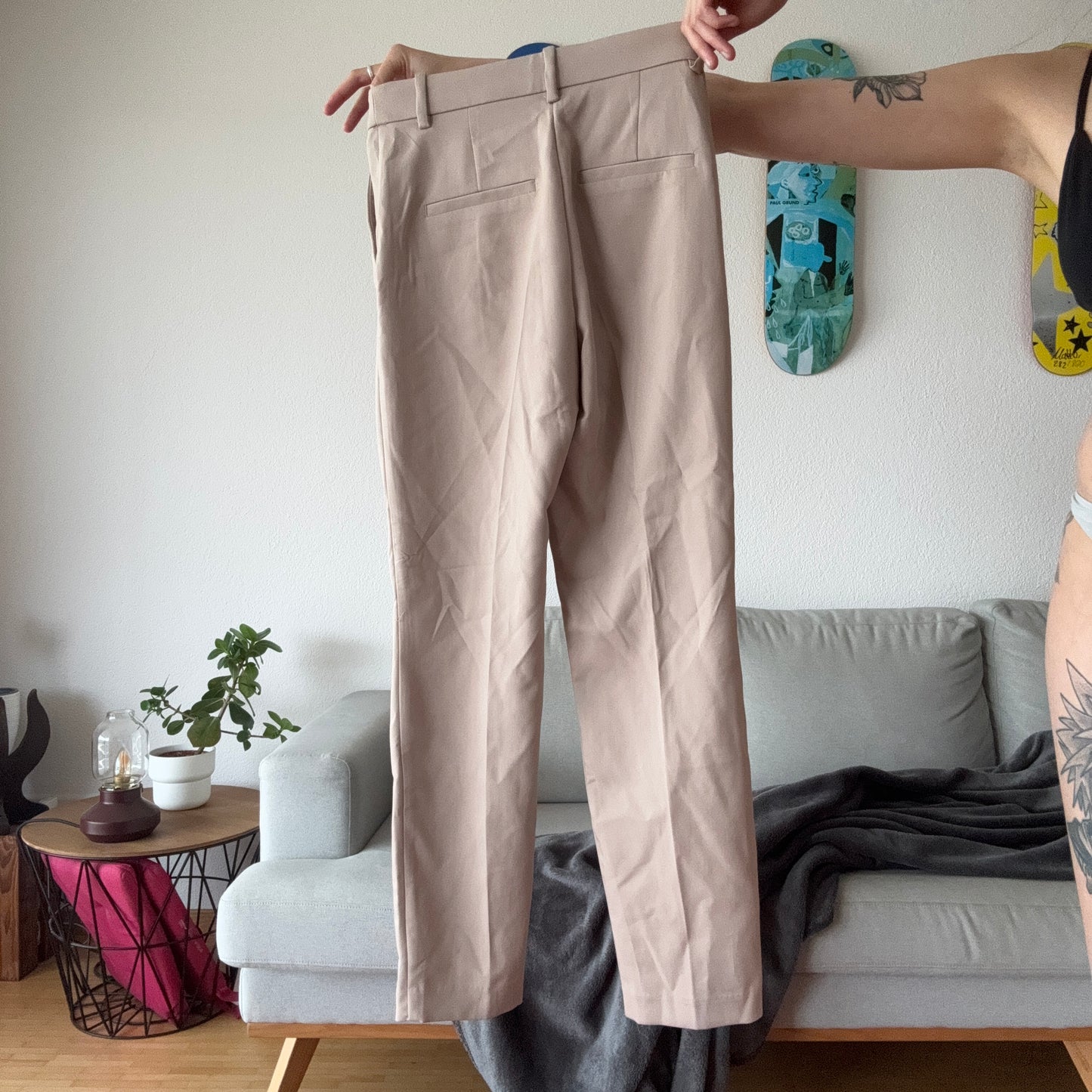 Beige Pants | Bern