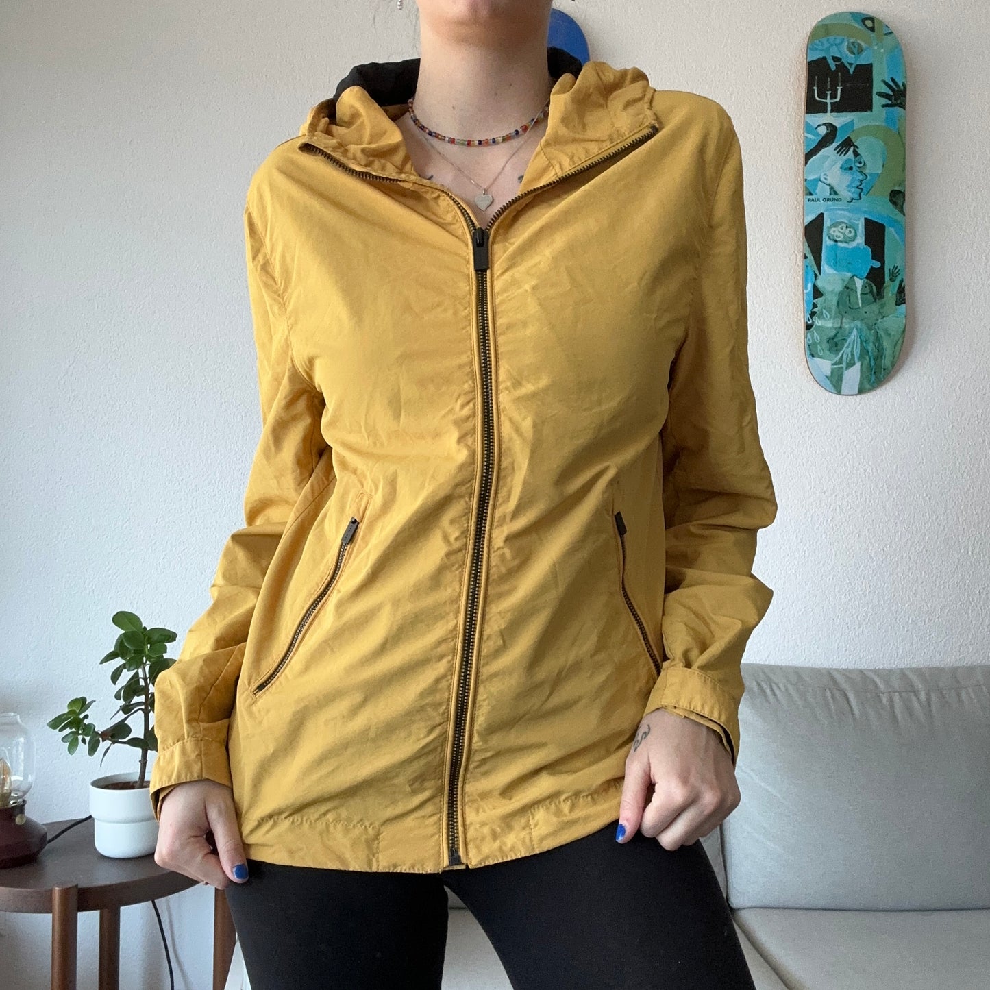 Yellow Jacket | Bern