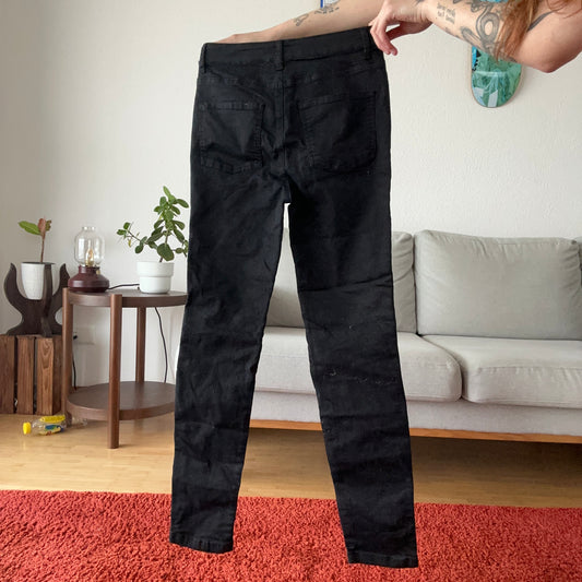 Black Pants | Bern