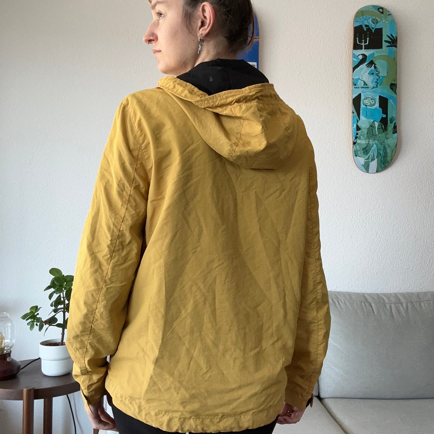 Yellow Jacket | Bern