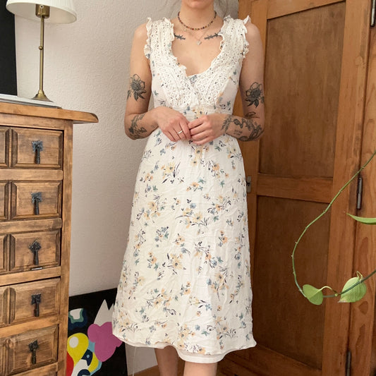 White Dress with cute flower print | Bern