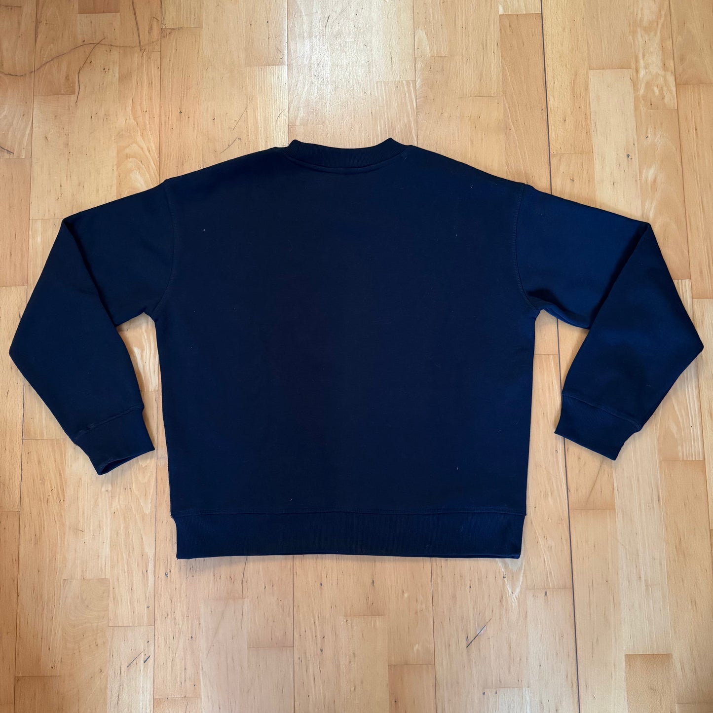 Pull bleu