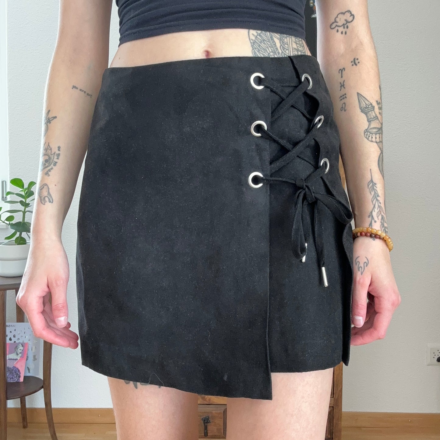 Black Skirt | Bern