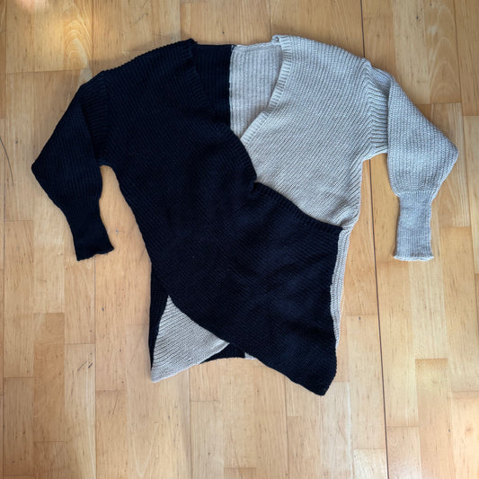 Black and Beige Knit Sweater|Bern