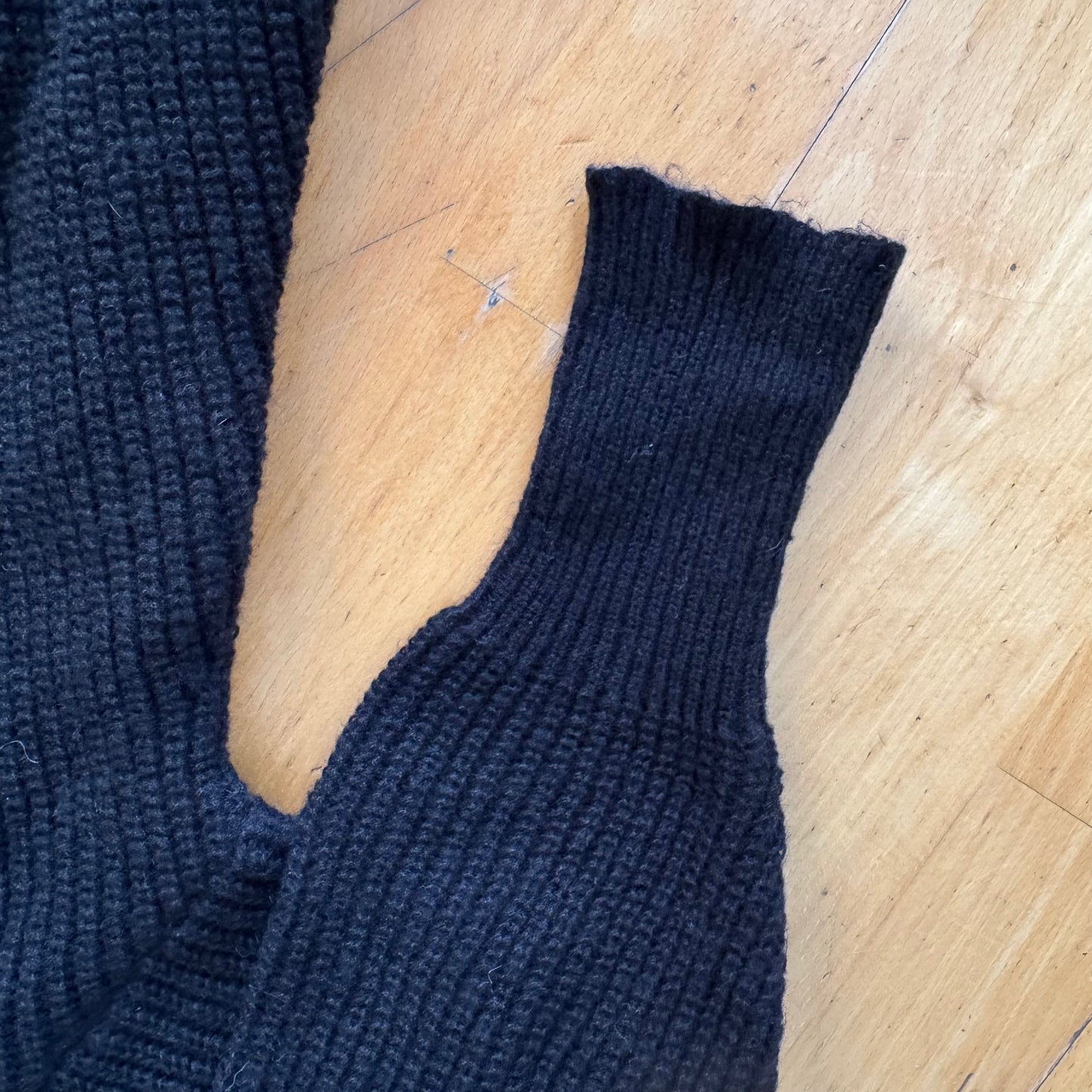 Pull en maille noir et beige