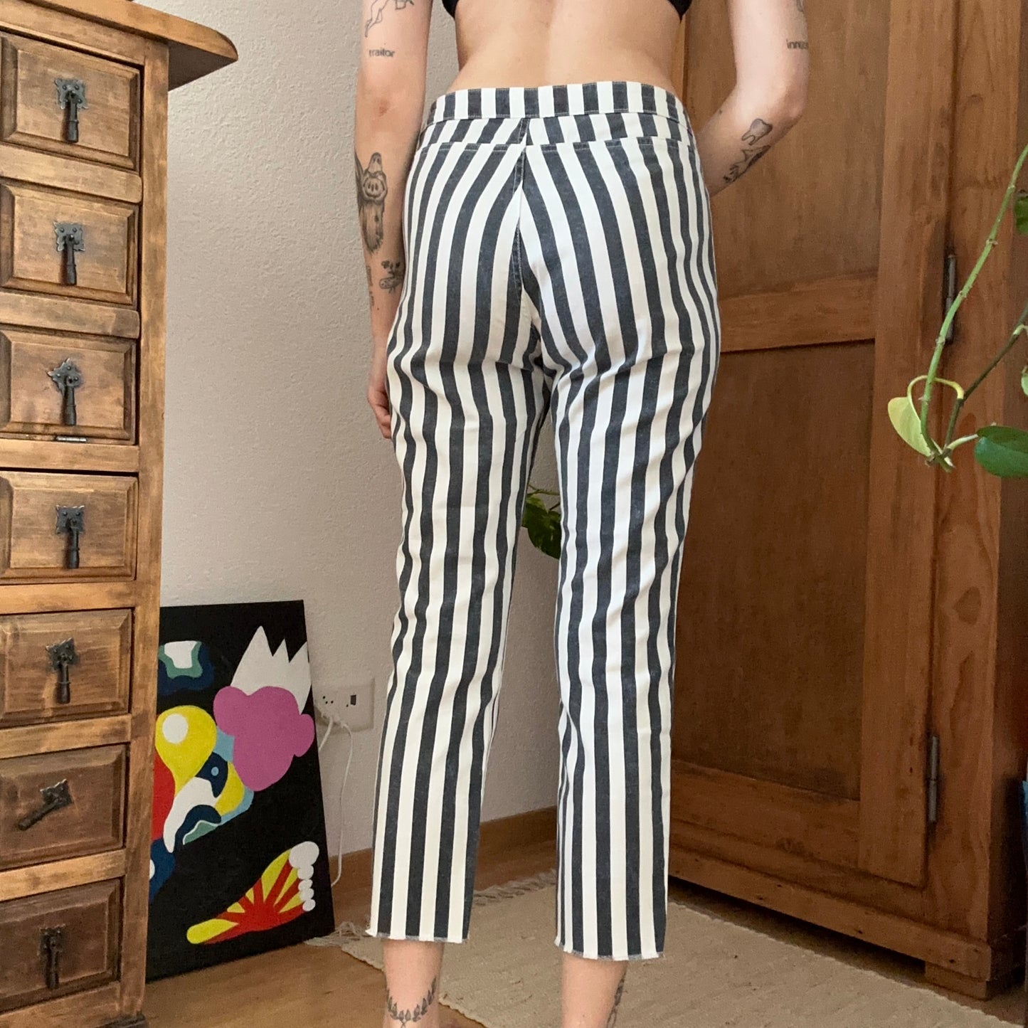 White Pants with black/gray stripes  | Neuenegg