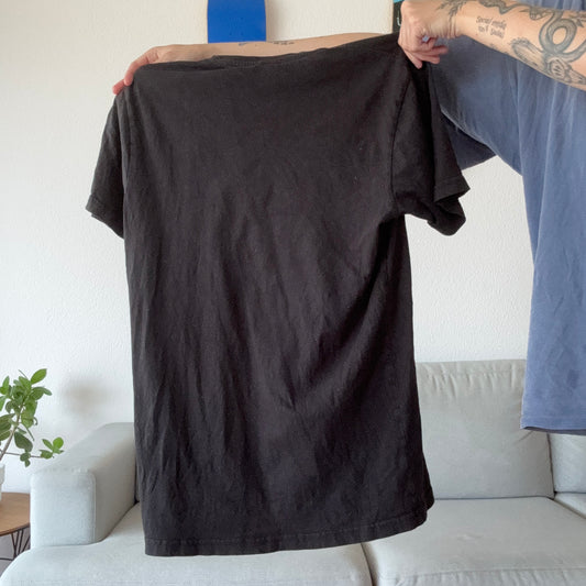 Schwarzes ellesse-Shirt