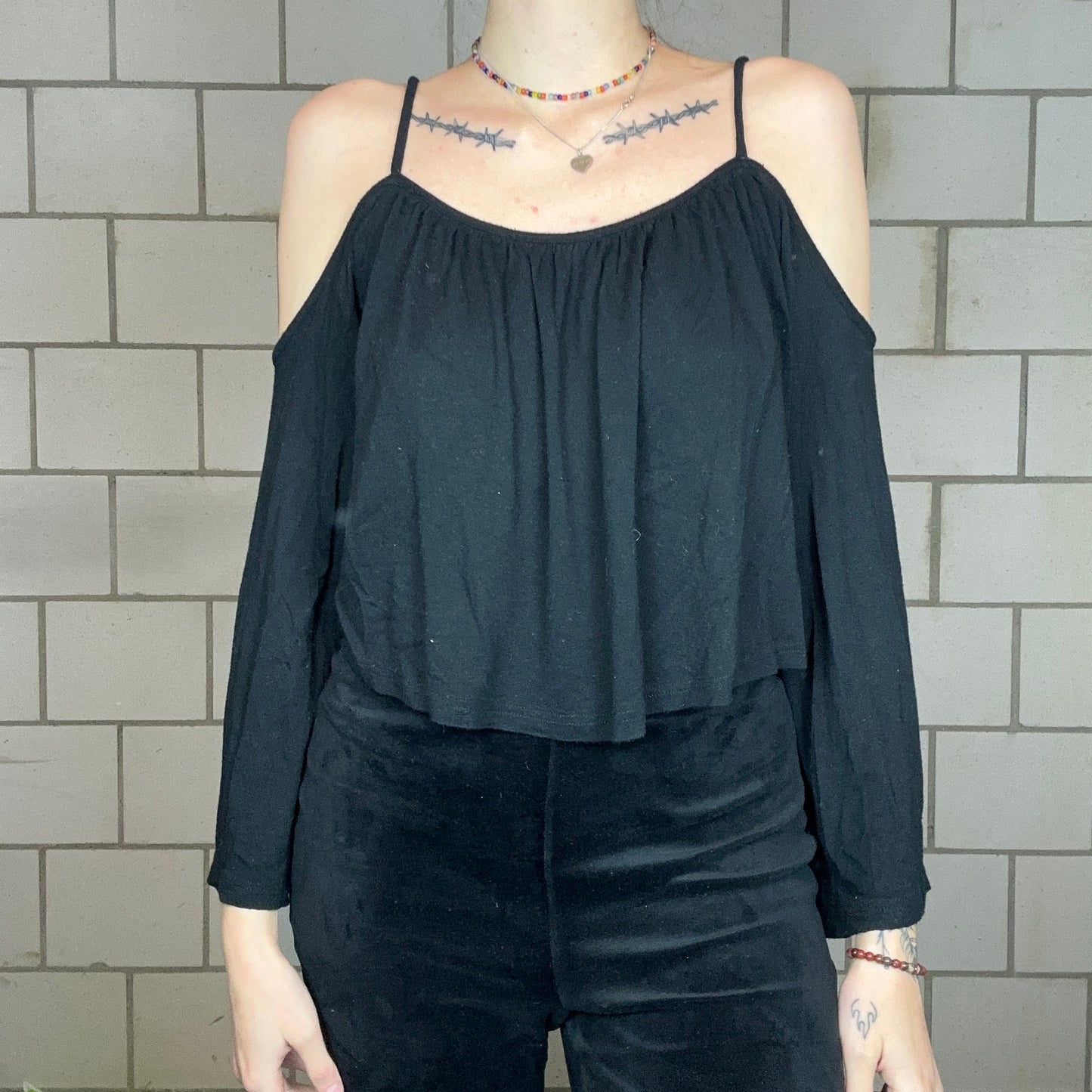 Black cropped Longsleeves