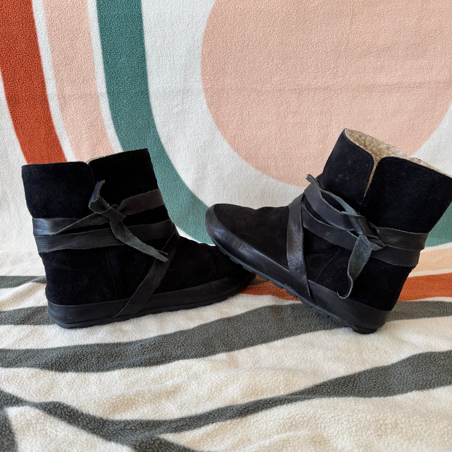 Black Boots | Bern