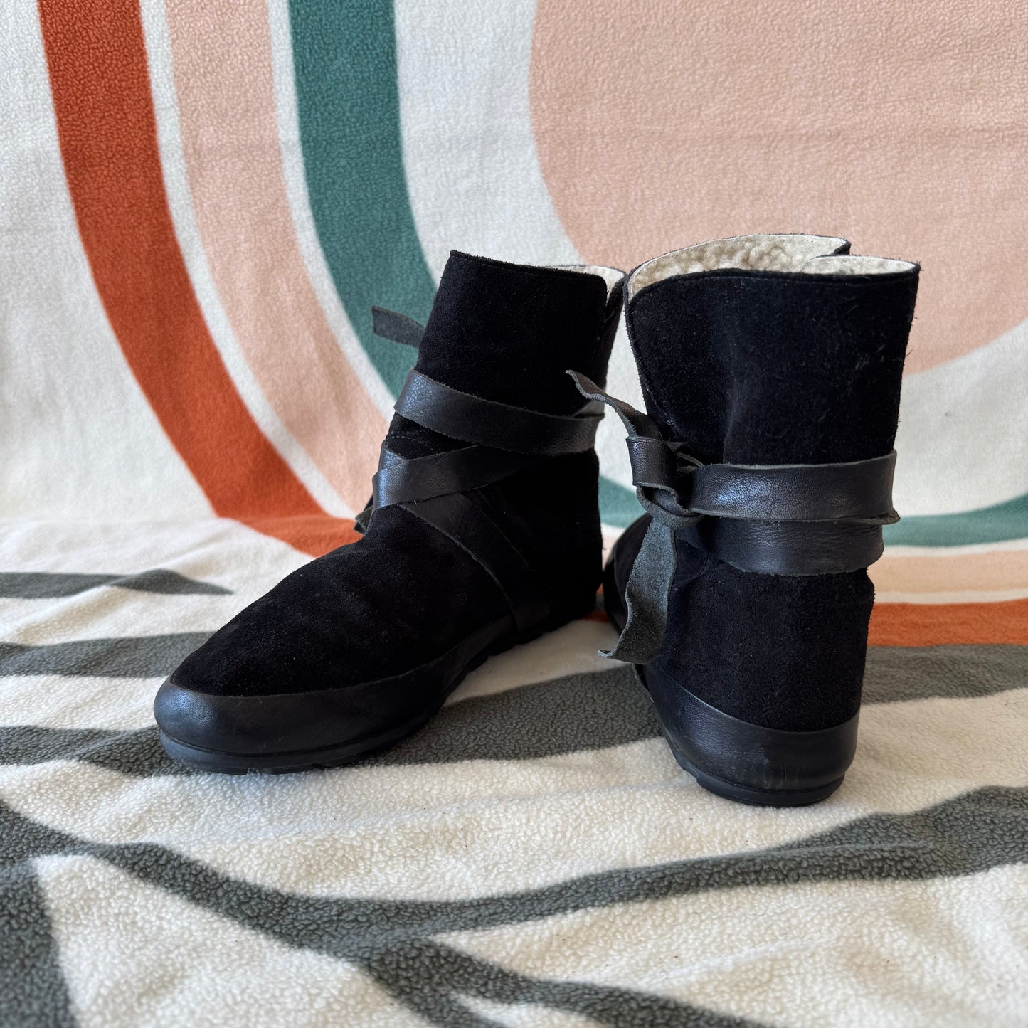 Black Boots | Bern