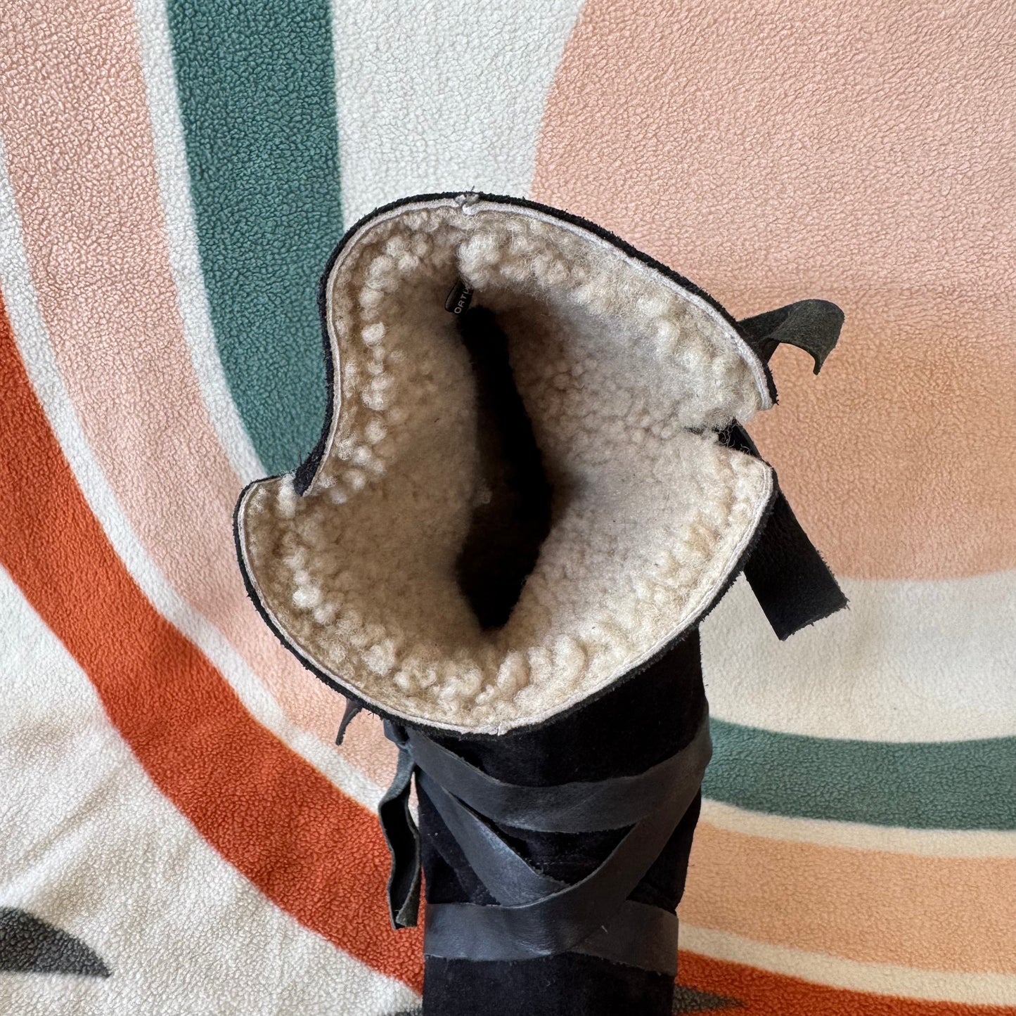 Black Boots | Bern