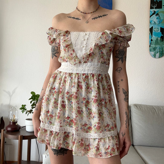 Y2K White Dress with cute Flower Pattern | Bern