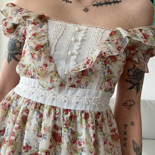 Y2K White Dress with cute Flower Pattern | Bern