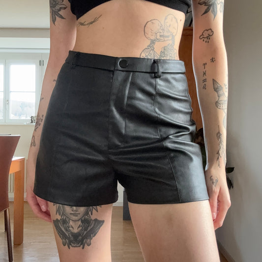 Black fake Leather Shorts| Bern