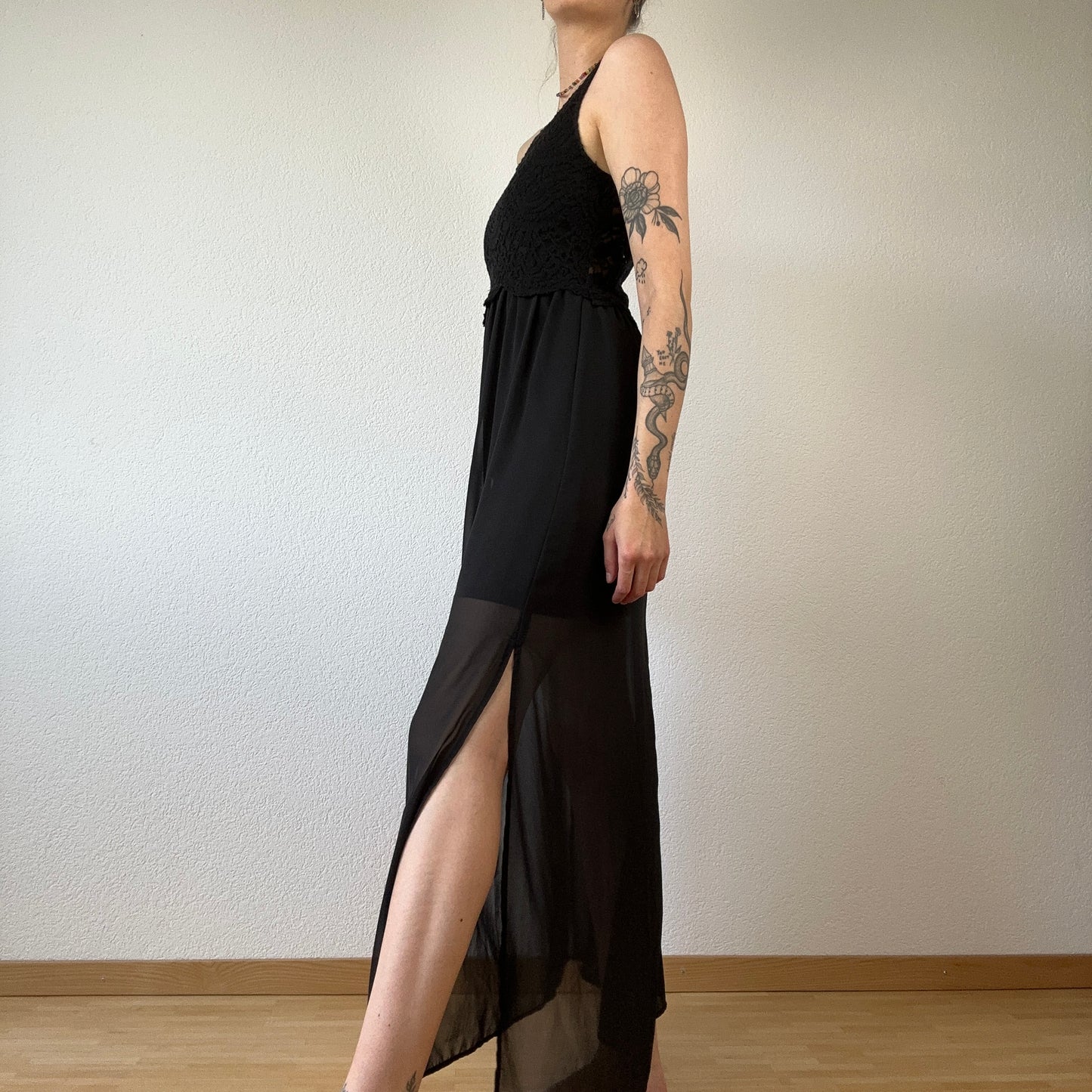 Black Dress | Neuenegg