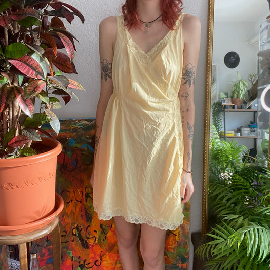 Y2K Vintage Yellow Nightgown | Bern