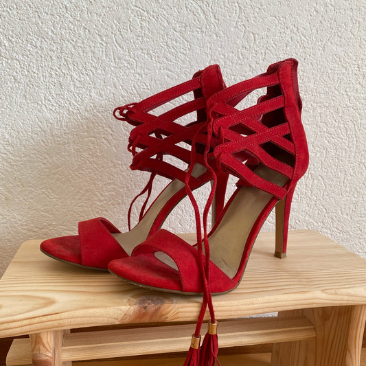 Red Highheels