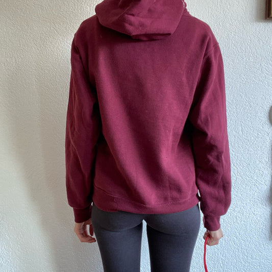 Sweat à capuche rouge | Rangement