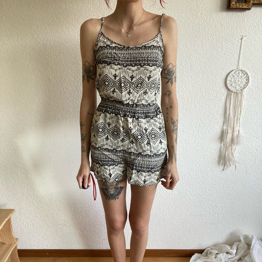 Black and white Overall | Bern