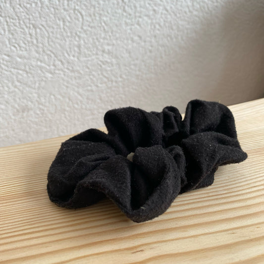 Black Scrunchy