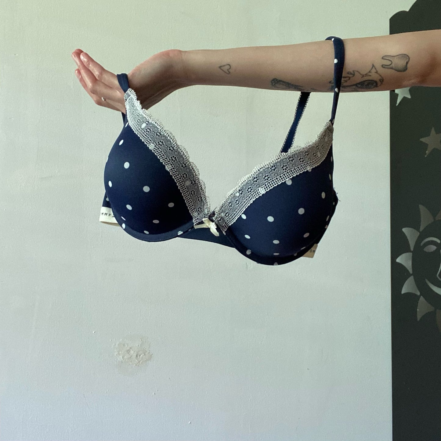 Soutien-gorge bleu foncé