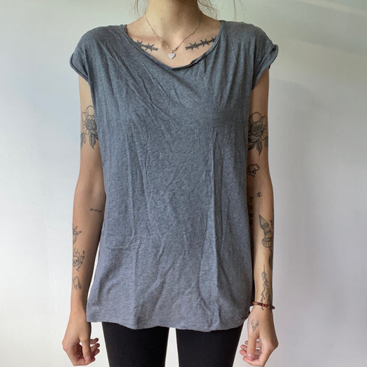 Gray Shirt | Bern