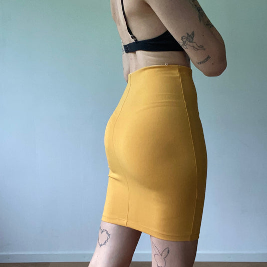 Yellow Skirt | Bern