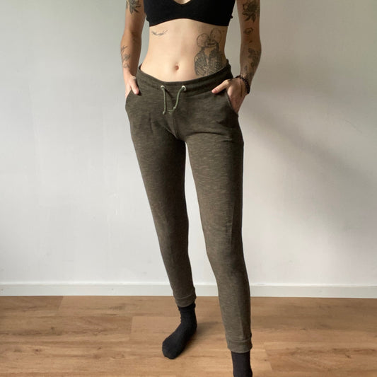 Green Joggers | Bern